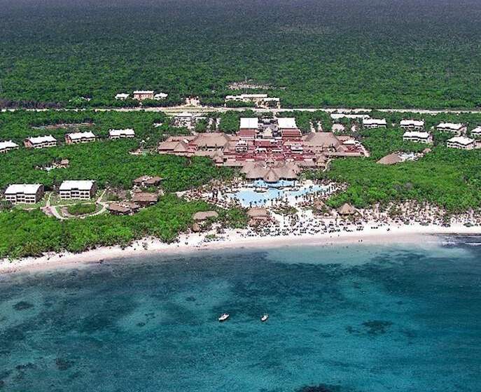 Grand Palladium Colonial Resort & Spa - All Inclusive