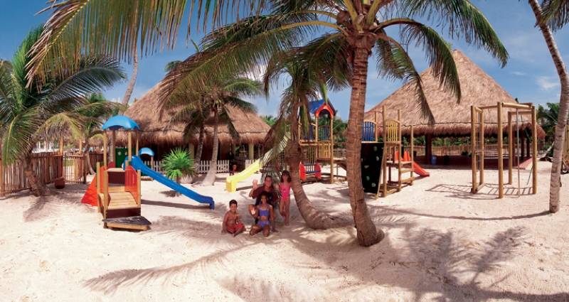 Grand Palladium Colonial Resort & Spa - All Inclusive