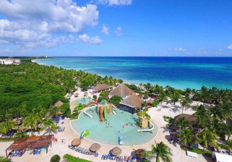 Grand Palladium Colonial Resort & Spa - All Inclusive