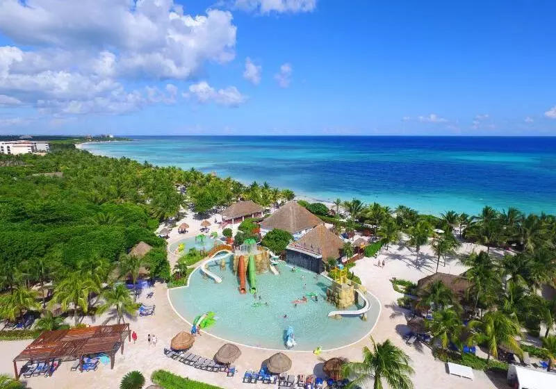 Grand Palladium Colonial Resort & Spa - All Inclusive