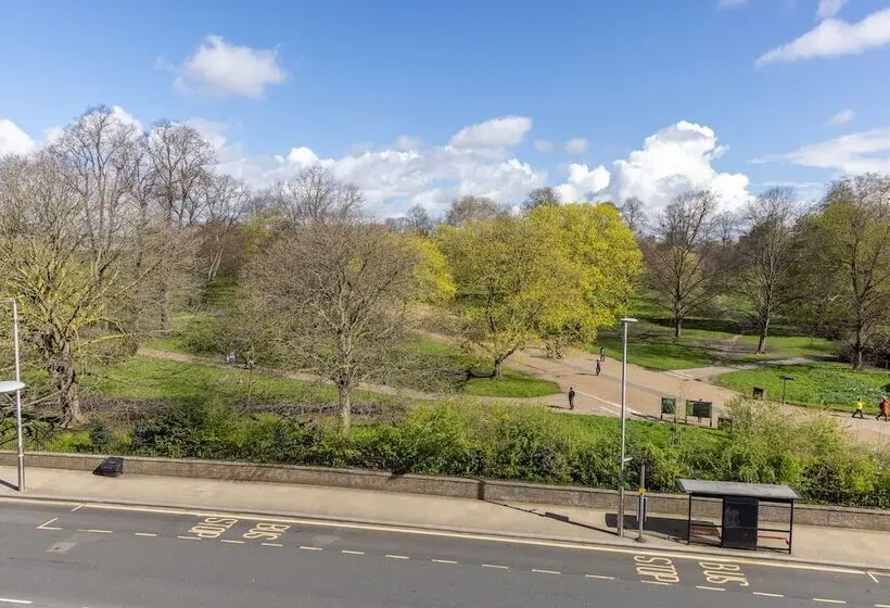 ホテル 60 Hyde Park Gate