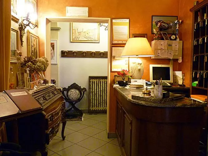 Отель Albergo Ristorante Cavallo Bianco