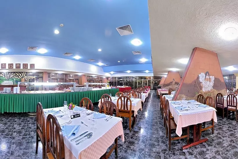 Hotelli Club Amigo Mayanabo