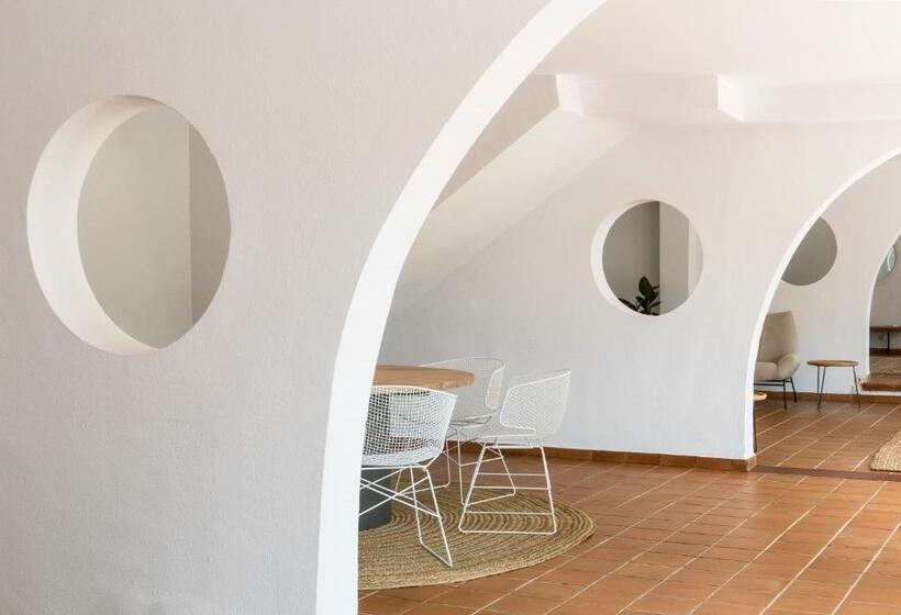 هتل Es Blau Des Nord