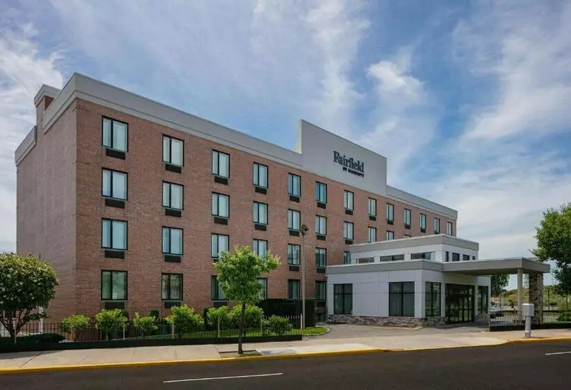 هتل Fairfield Inn By Marriott Jfk Airport