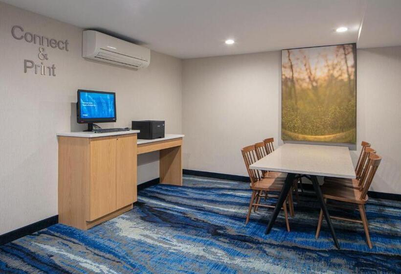 فندق Fairfield Inn By Marriott Jfk Airport