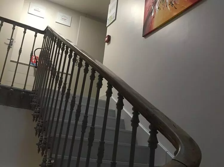 فندق Le Biarritz  Vichy