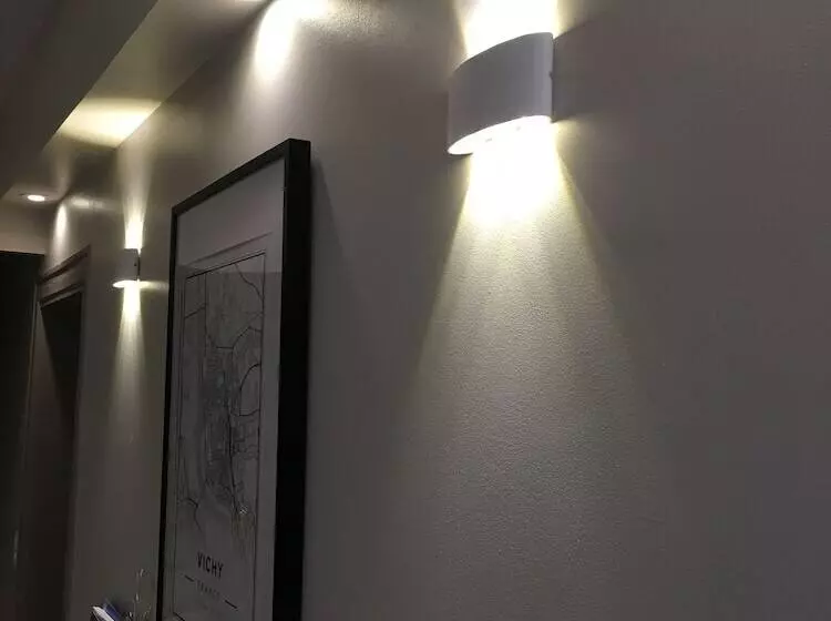 فندق Le Biarritz  Vichy