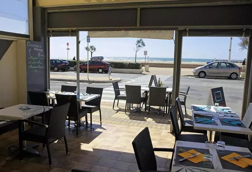 Отель Le Chalet