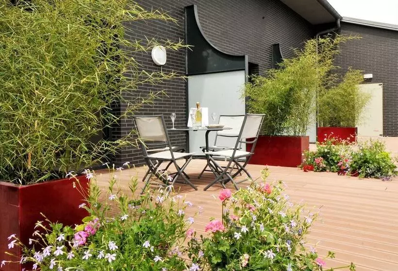 בית מלון כפרי Logis Hostellerie Du Mont Aime