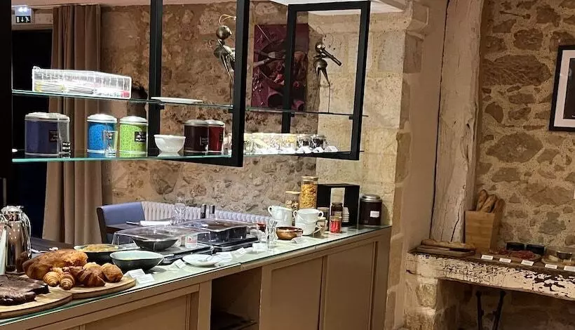 酒店 Logis Hôtel La Ferme De Flaran