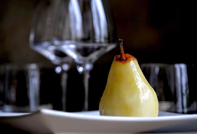 בית מלון כפרי Logis Hôtel La Ferme De Flaran