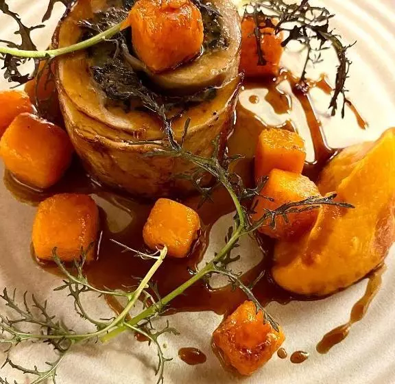 فندق Logis Hôtels & Restaurant Le Cheval Blanc Et Clovis