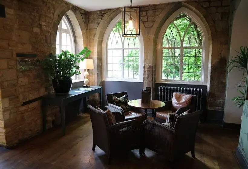 酒店 The Manor House