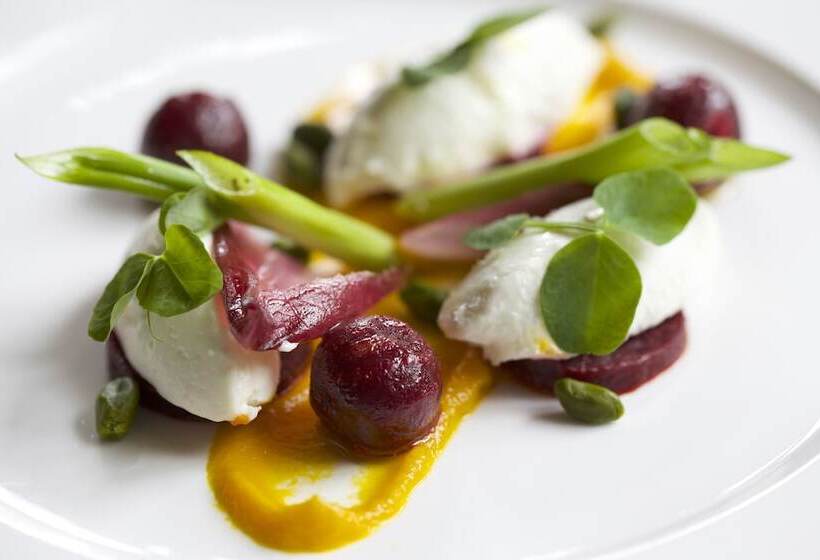 Hotel The Manor House