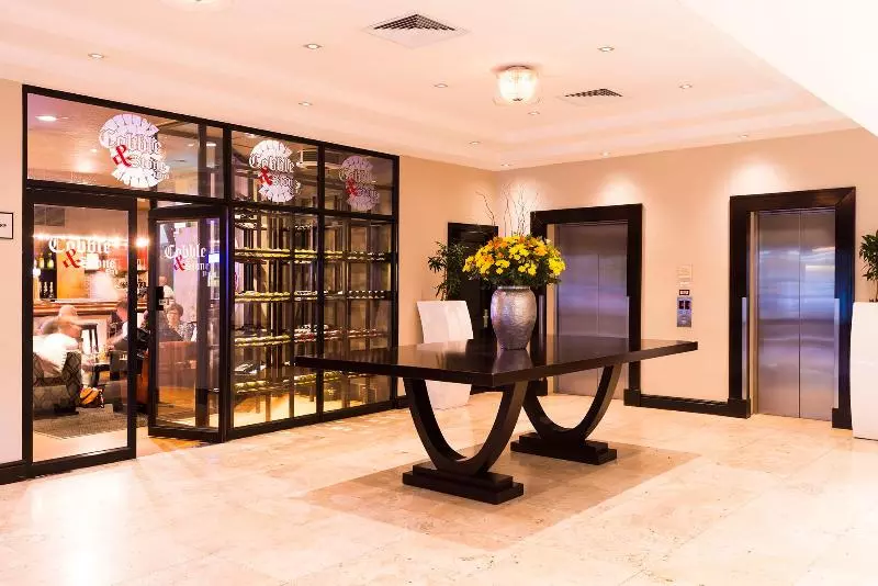 Onomo Hotel Cape Town – Inn On The Square