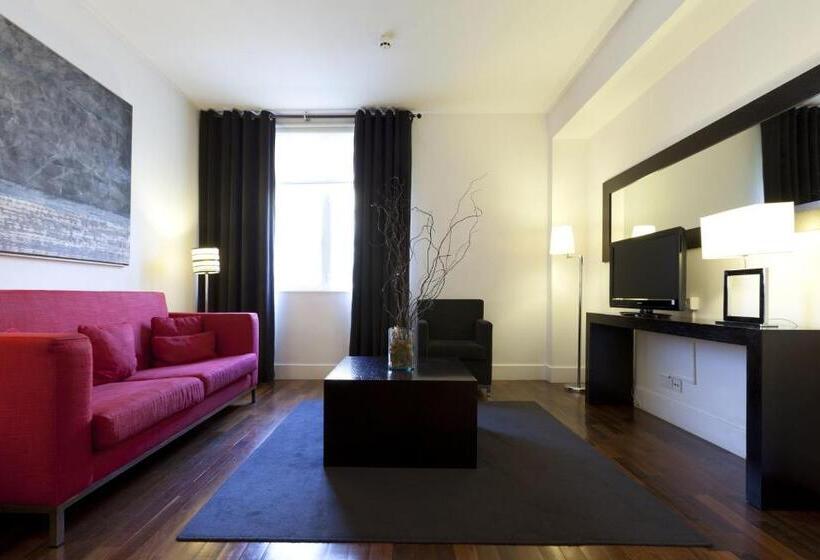 هتل Quatro Puerta Del Sol