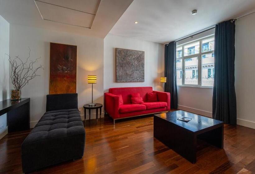 هتل Quatro Puerta Del Sol