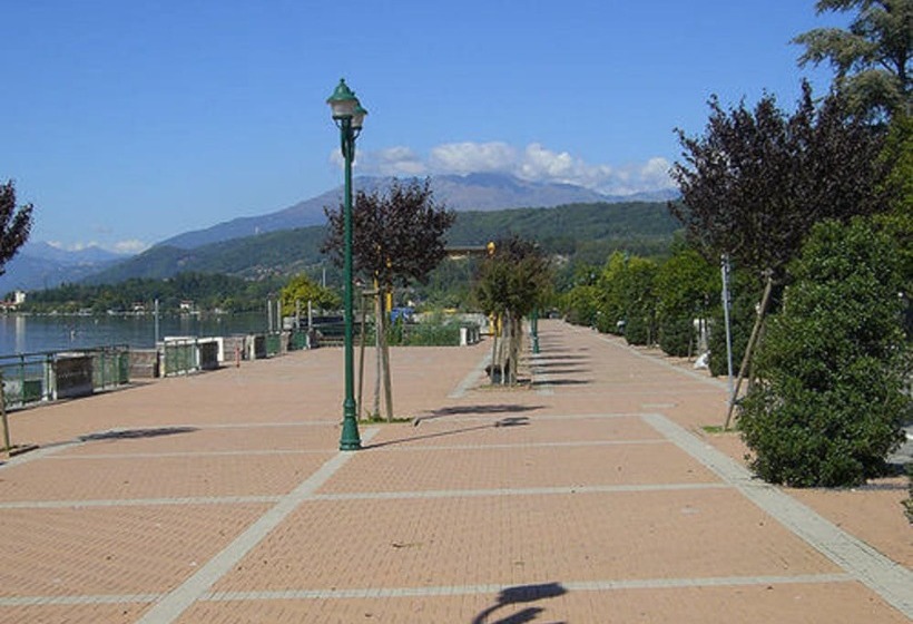 בית מלון כפרי Royal