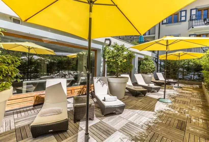 هتل Residence And Spa Vallorcine Montblanc