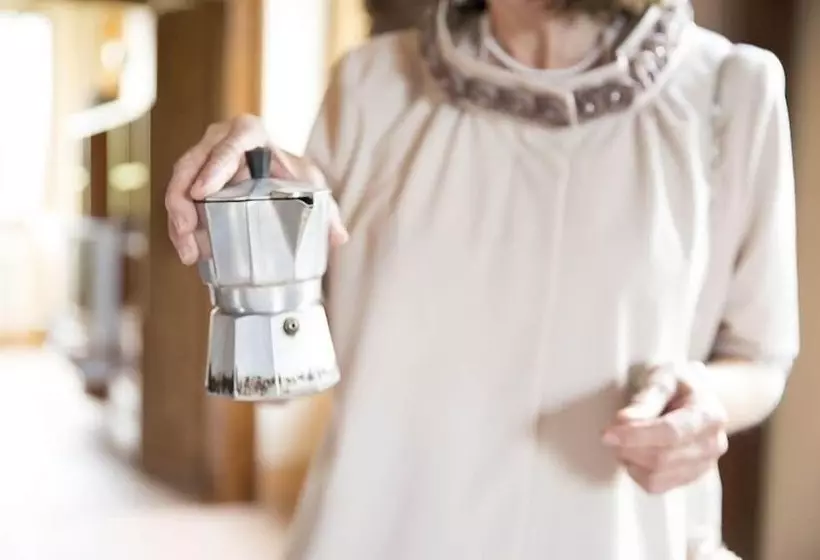 Aamiaismajoitus (B&B) Borgo Acque Romane