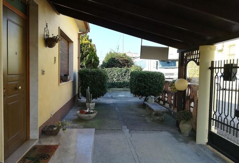 تختخواب و صبحانه Casa Licinia