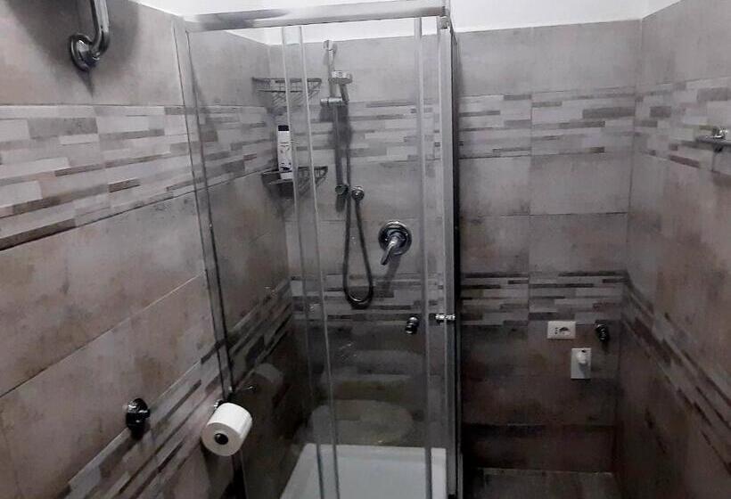 ベッドアンドブレックファースト Janas