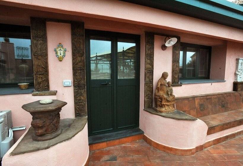 تختخواب و صبحانه Le Giare