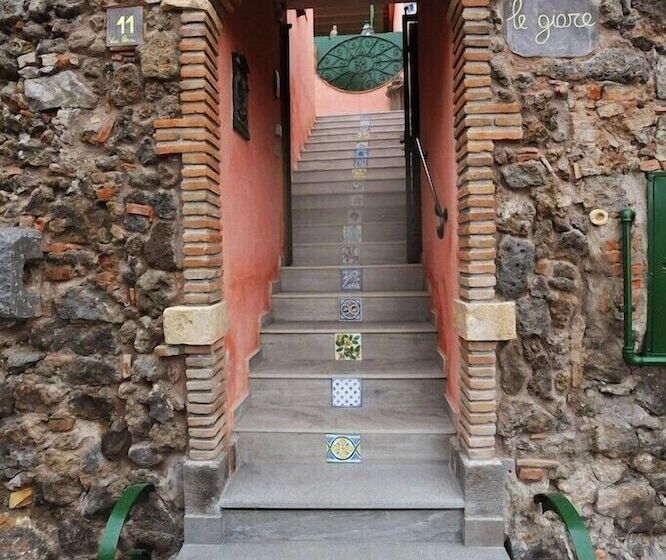 تختخواب و صبحانه Le Giare