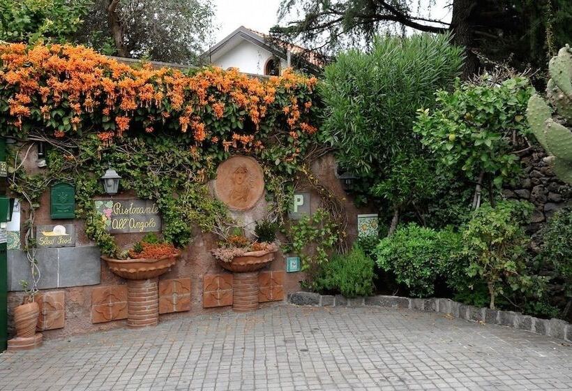 تختخواب و صبحانه Le Giare