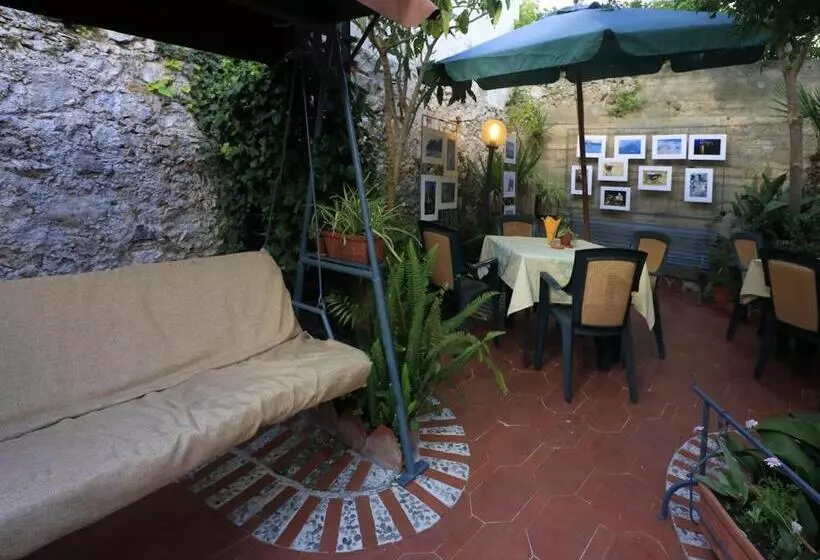 Majatalo Camere Santa Margherita