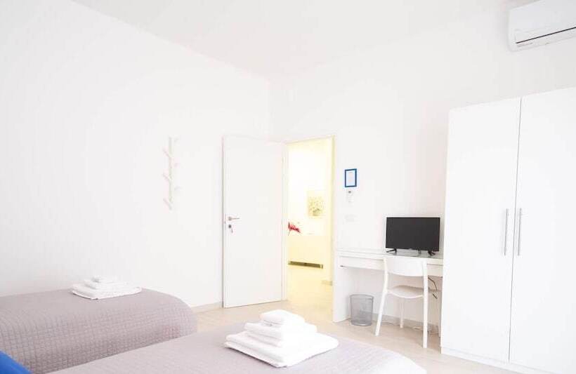 پانسیون Casa Viviana  Bari Policlinico