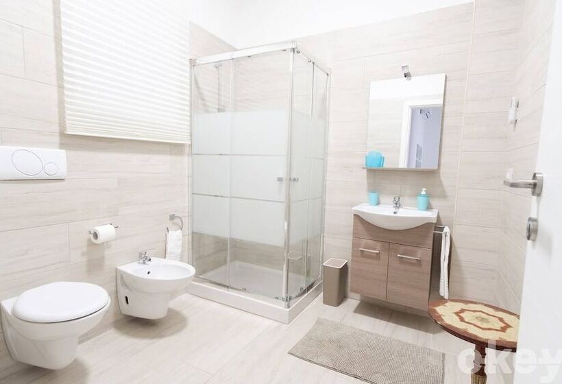 پانسیون Casa Viviana  Bari Policlinico