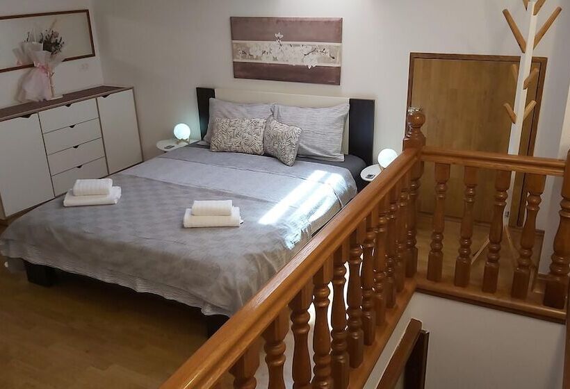 پانسیون Guest House Mafi