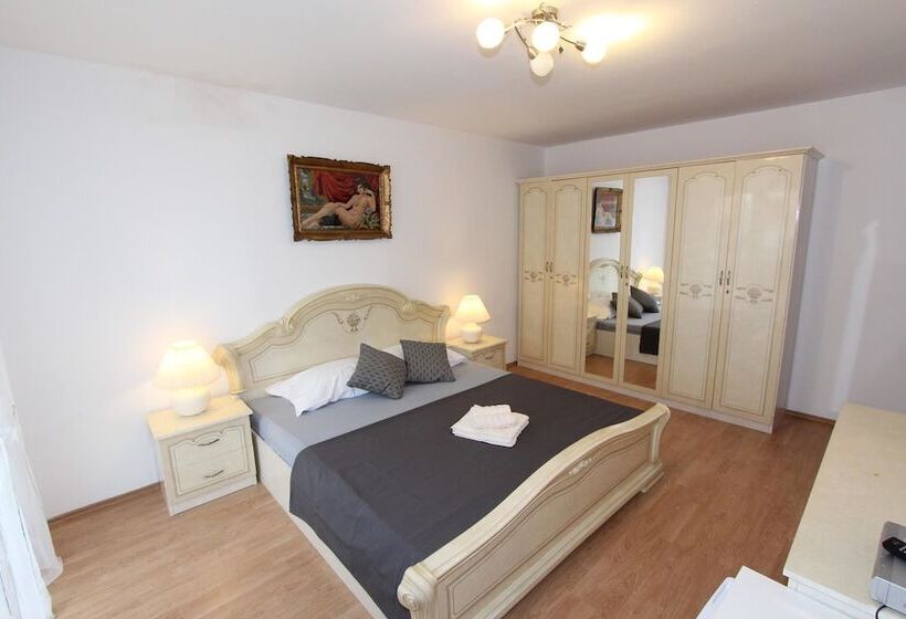 پانسیون Guest House Mafi