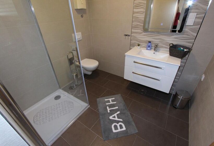 پانسیون Guest House Mafi