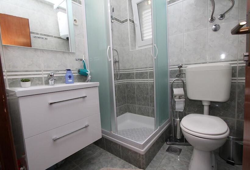 پانسیون Guest House Mafi