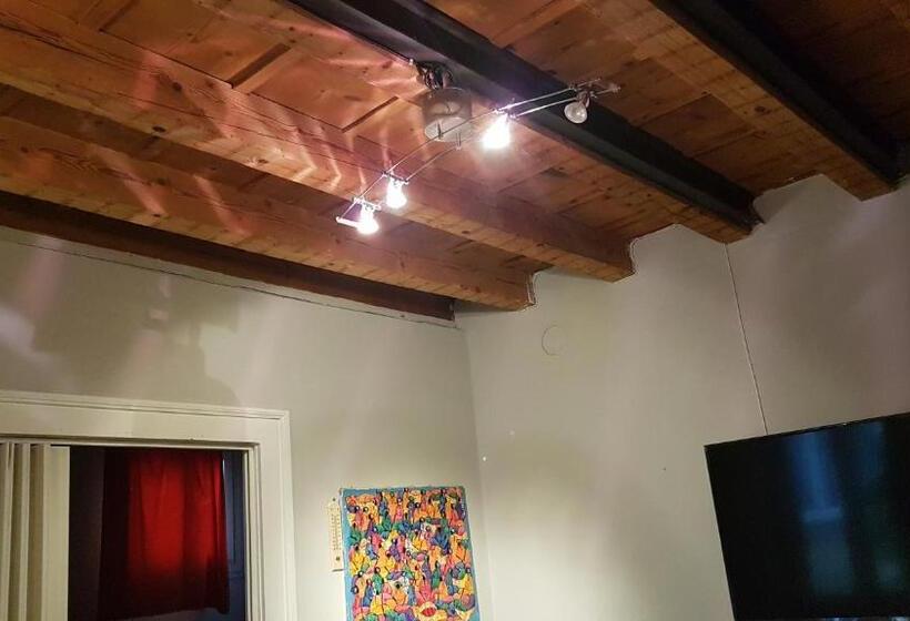 پانسیون La Casa Di Daniele