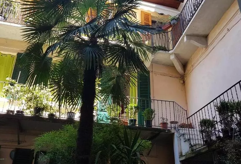 پانسیون La Casa Di Daniele