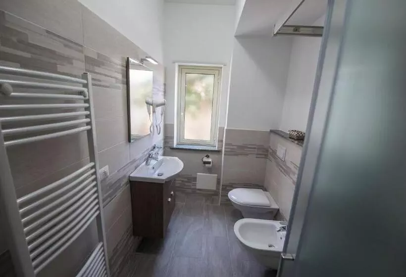 Aamiaismajoitus (B&B) Cosmo Rooms A Pochi Passi Da Tropea