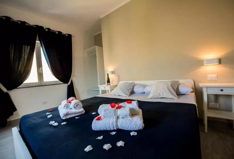 Aamiaismajoitus (B&B) Cosmo Rooms A Pochi Passi Da Tropea