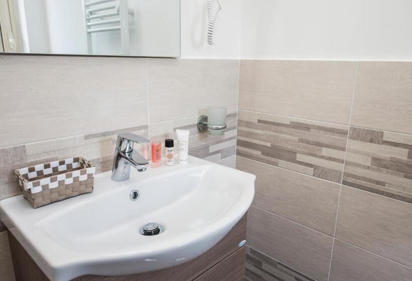 住宿加早餐 Cosmo Rooms A Pochi Passi Da Tropea