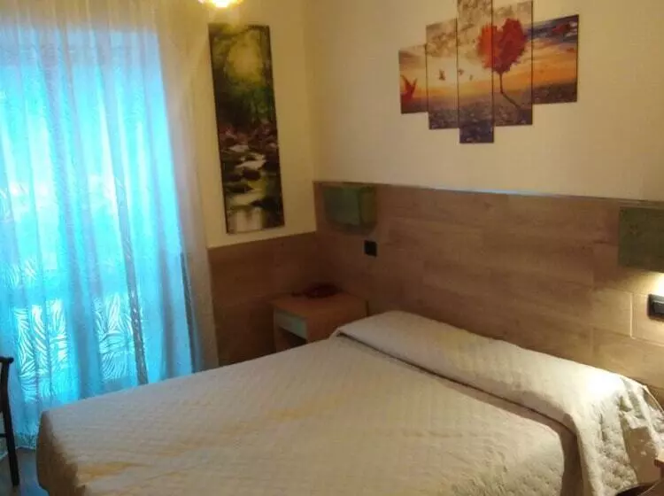 Hotelli Ai 4 Camosci