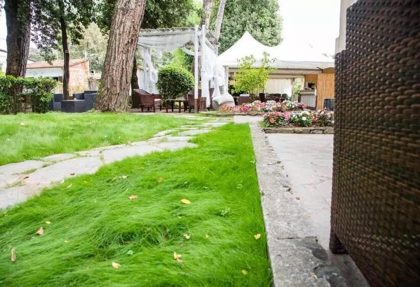 Hotelli La Tavernetta Dei Ronchi