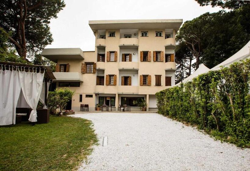 فندق La Tavernetta Dei Ronchi