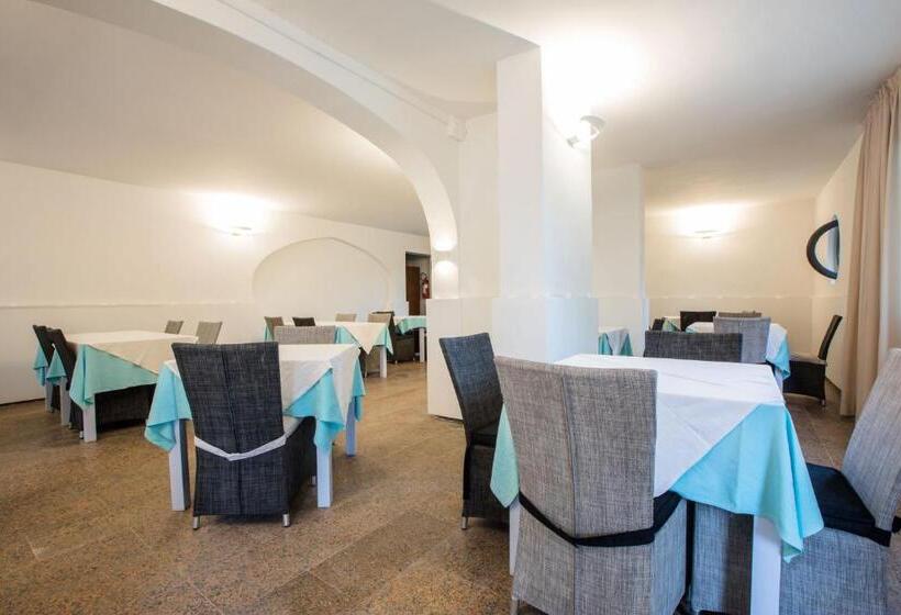 فندق La Tavernetta Dei Ronchi