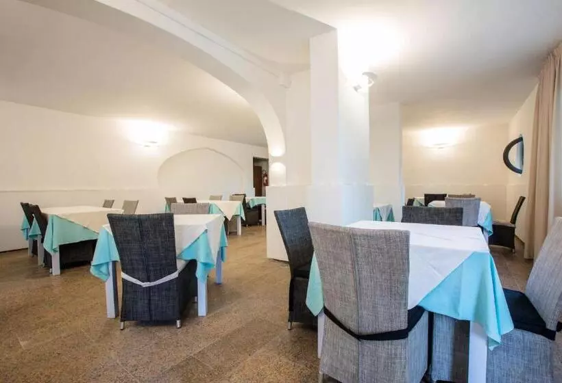 Hotelli La Tavernetta Dei Ronchi