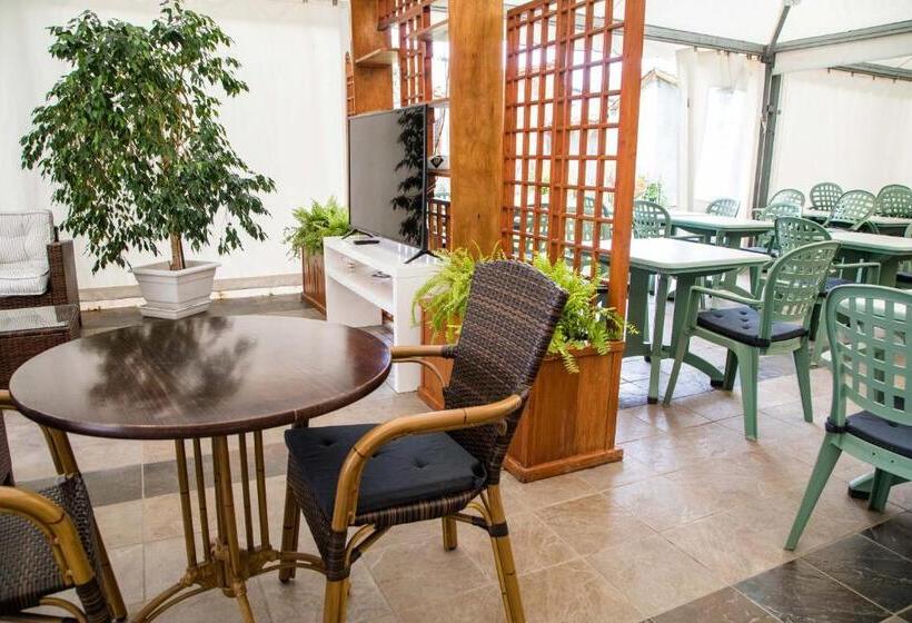 فندق La Tavernetta Dei Ronchi