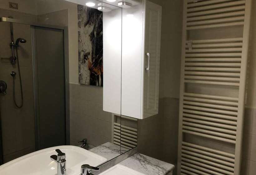 Bed and Breakfast At 9