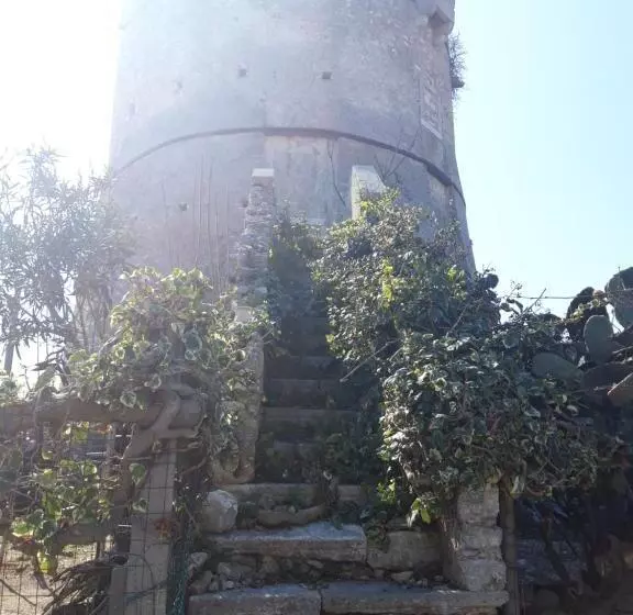 ベッドアンドブレックファースト Torre Del Lago